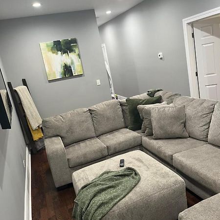Upscale Apartment Westside Of Chicago Exteriör bild